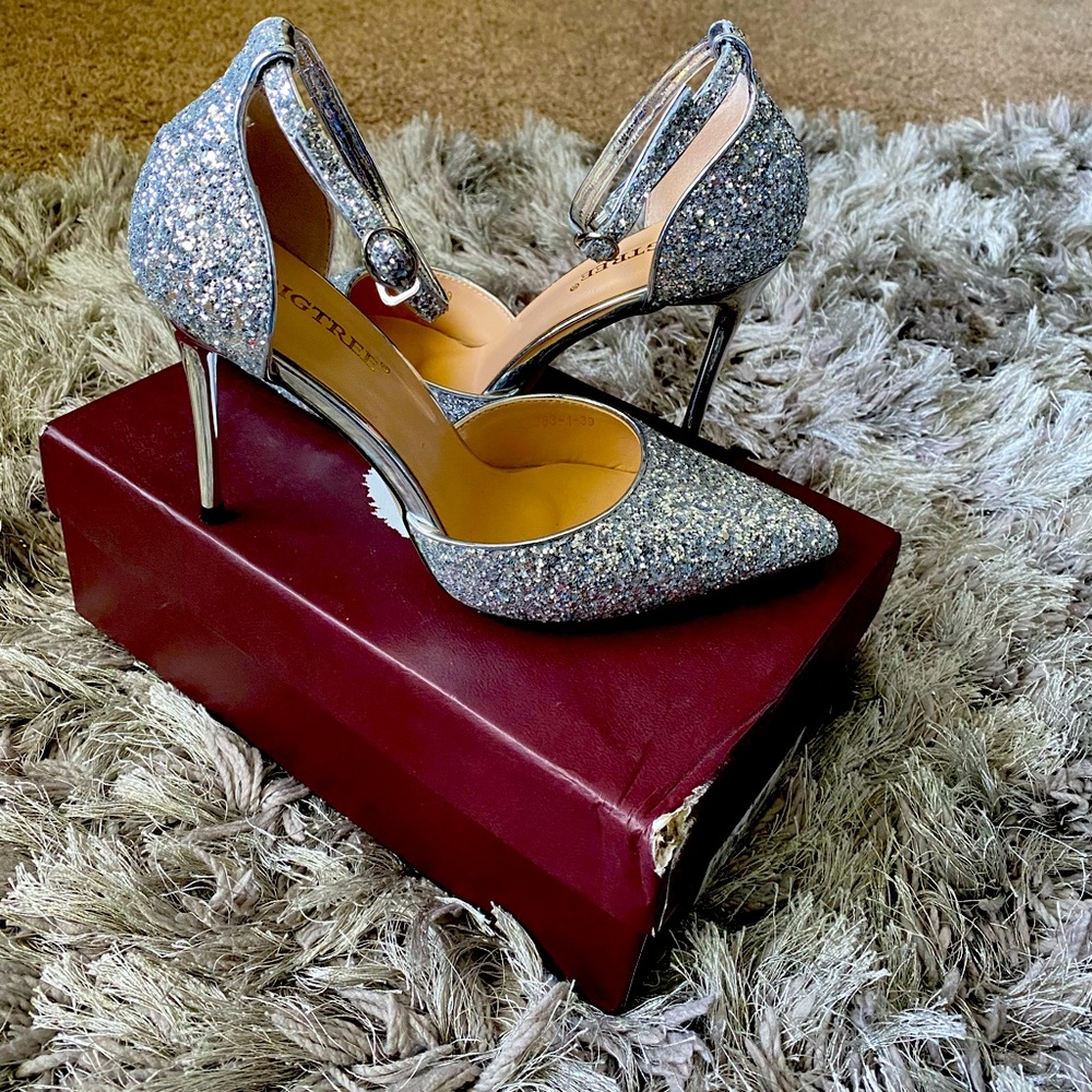 Sparkle Heels